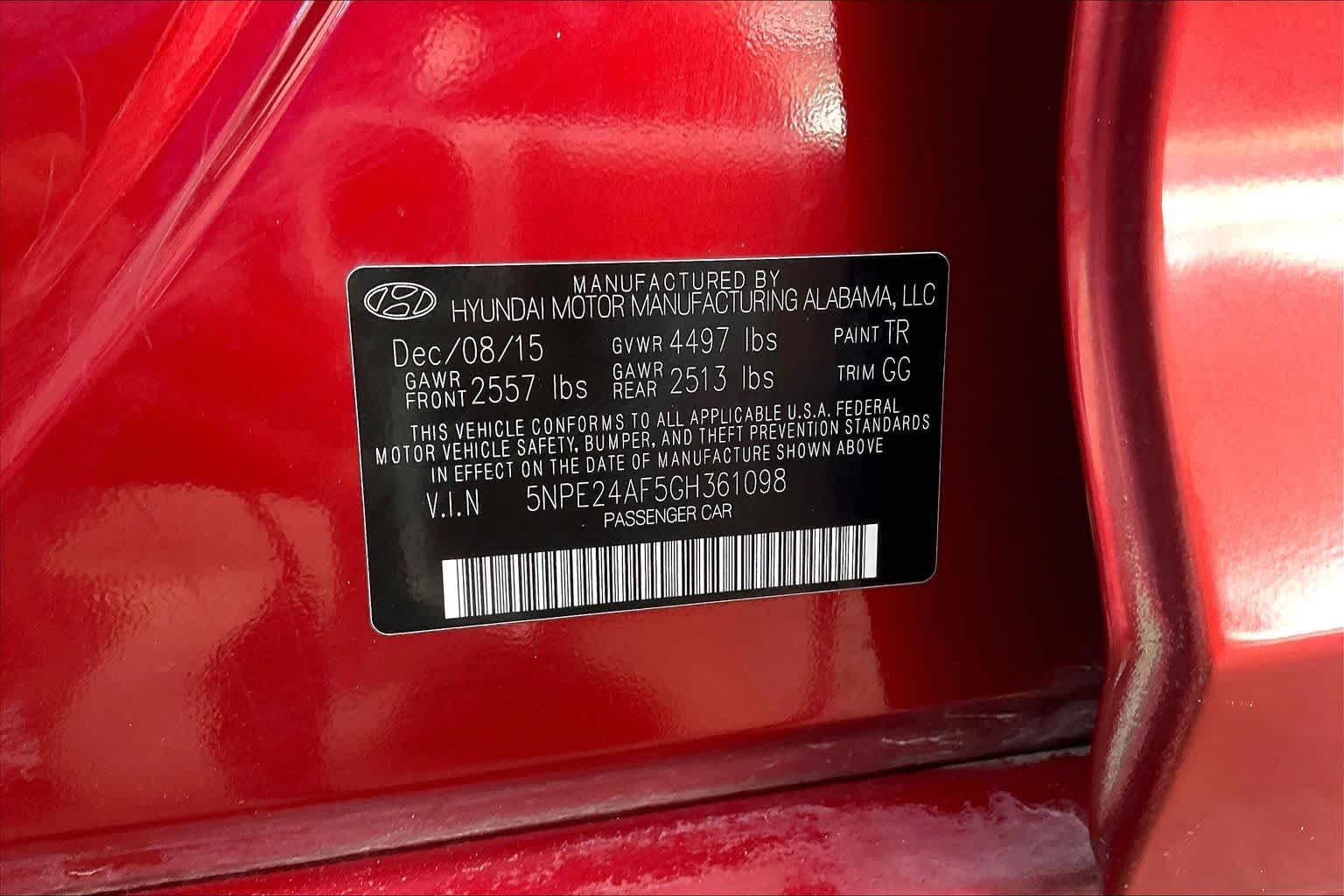 Used 2016 Venetian Red Hyundai 2.4L SE image 34