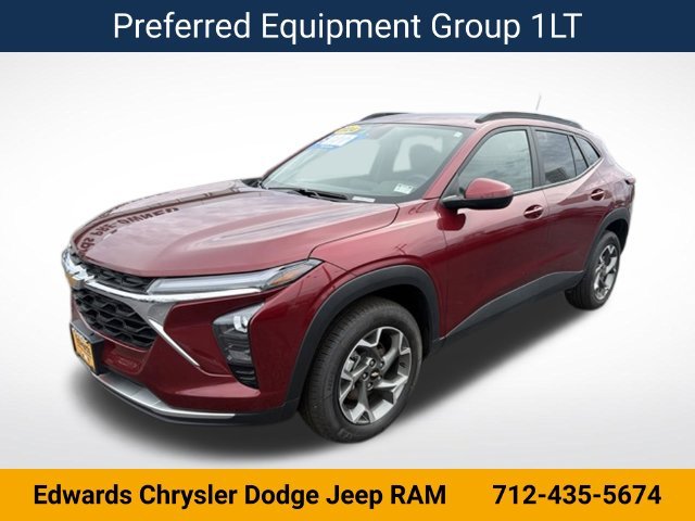 Used 2025 Red Chevrolet LT image 3