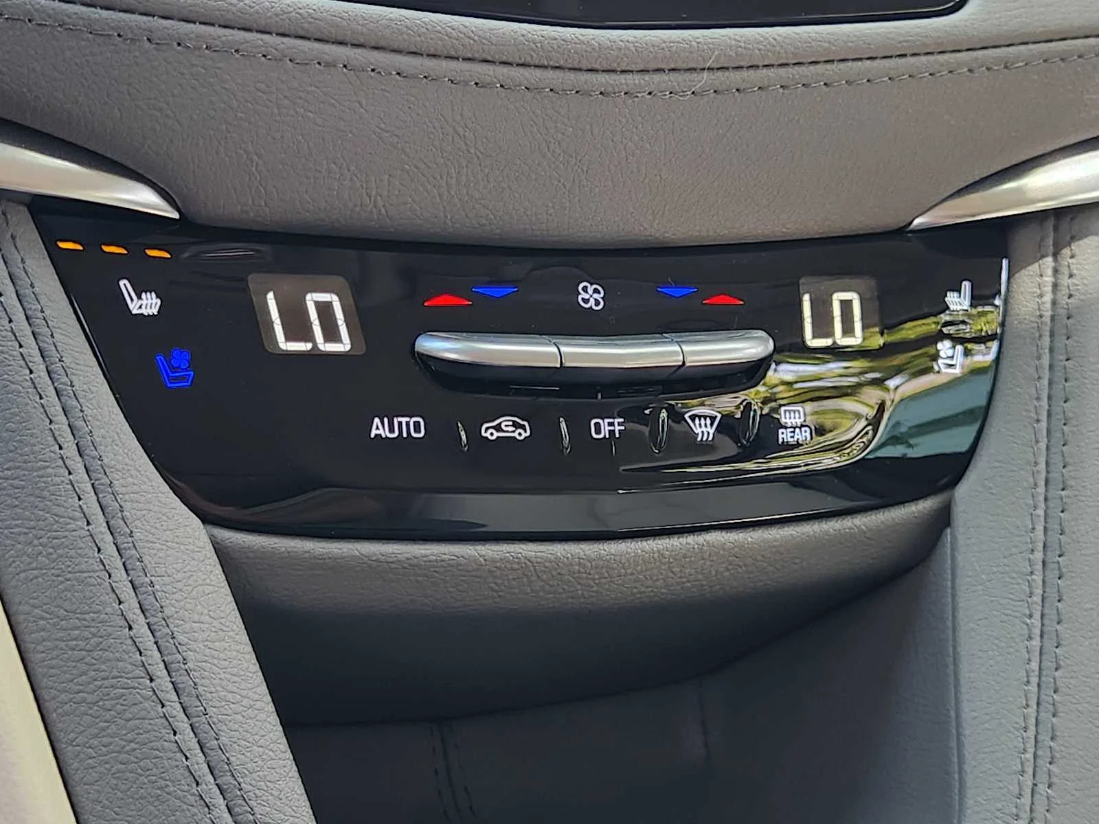 2026 Cadillac XT5 Premium Luxury - Photo 13