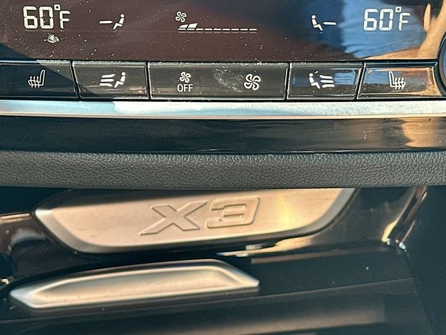 Used 2018 Blue BMW xDrive30i image 20