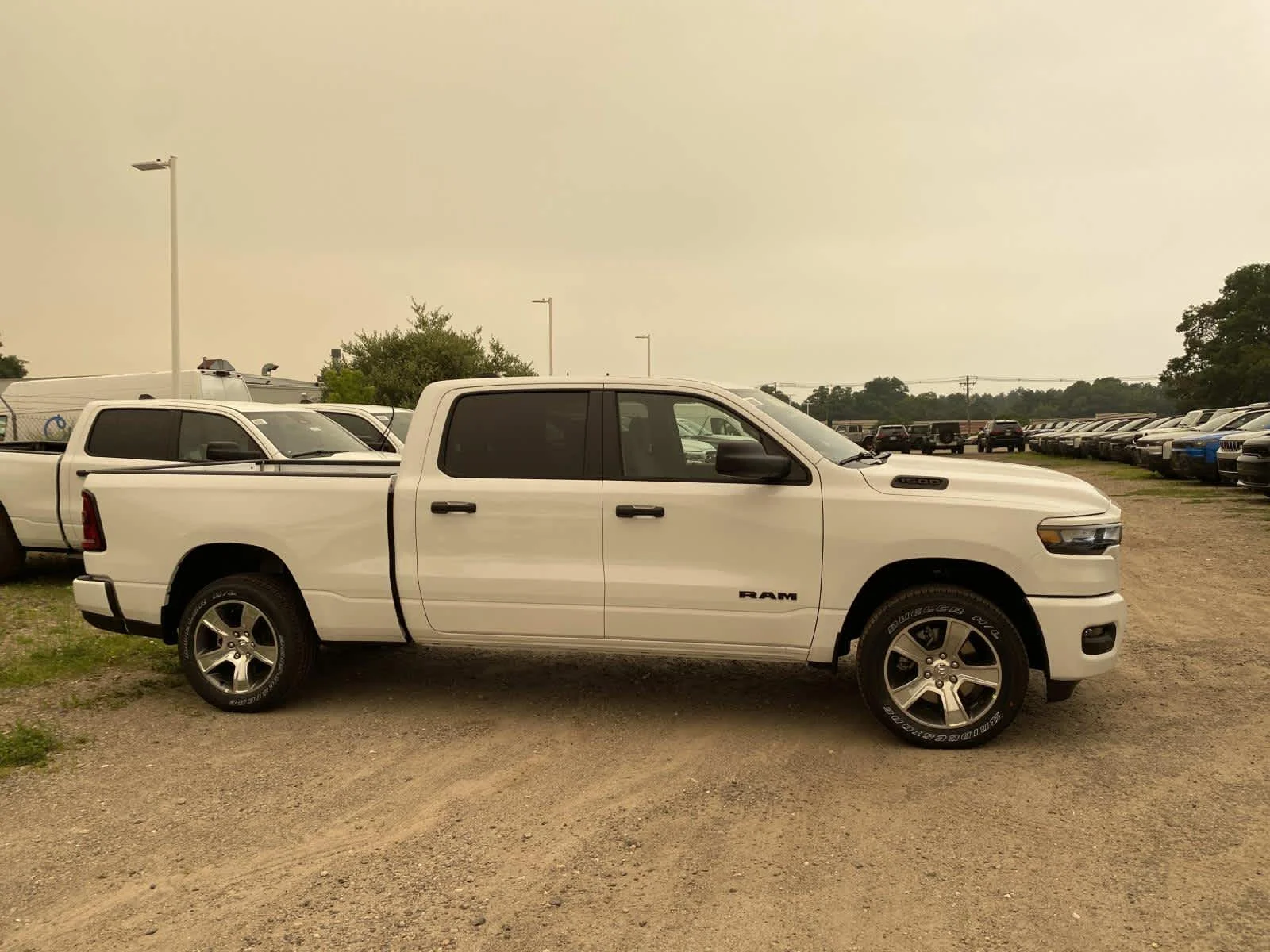 New 2026 Bright White Clear-Coat Exterior Paint RAM Express image 2