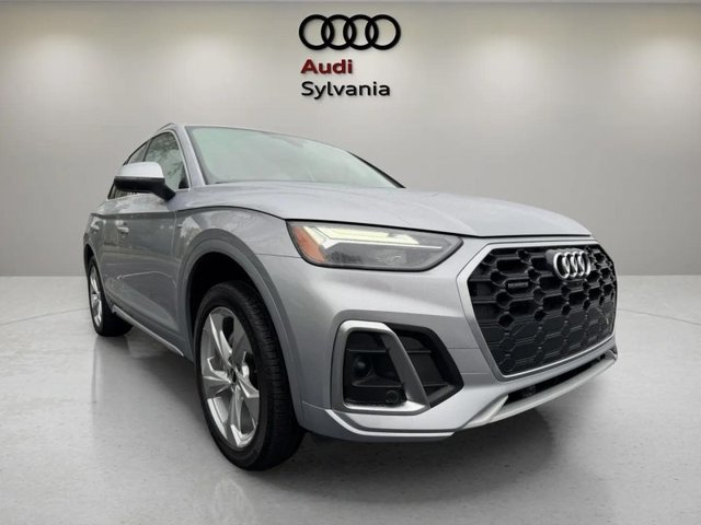 2023 Audi Q5 S line Premium Plus