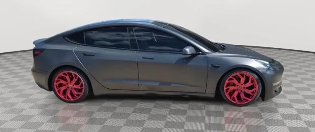 2021 Tesla Model 3 Performance Dual Motor All-Wheel Drive's photo