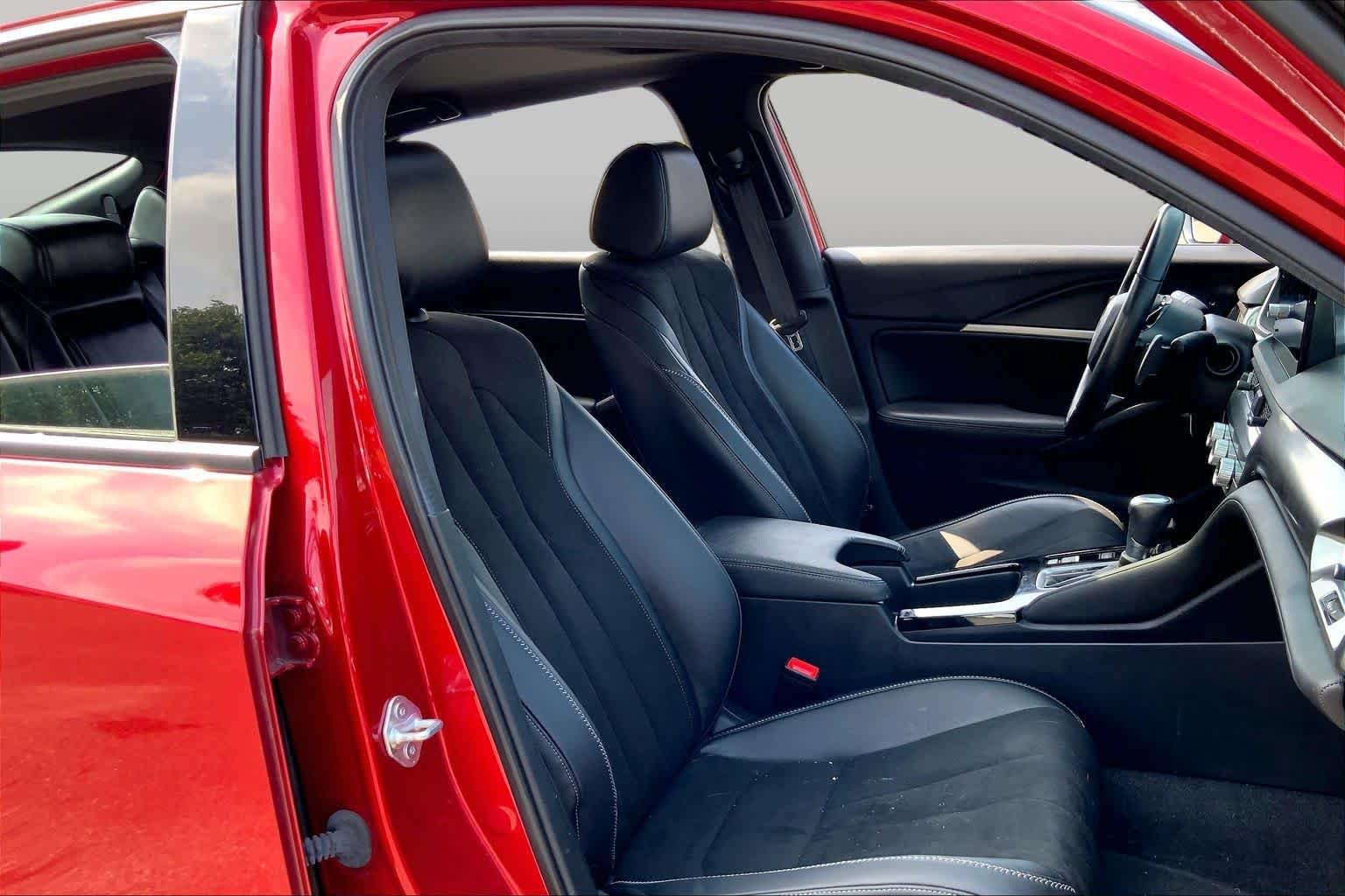 Used 2024 Performance Red Pearl Acura w/A-Spec Technology Package image 9