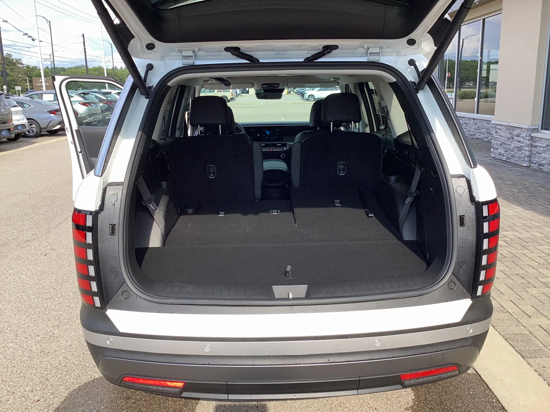New 2026 Creamy White Pearl Hyundai SEL Premium 7P image 8