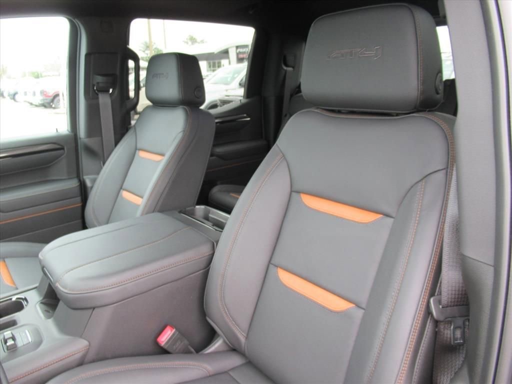 2026 GMC Sierra 1500 AT4 - Photo 18