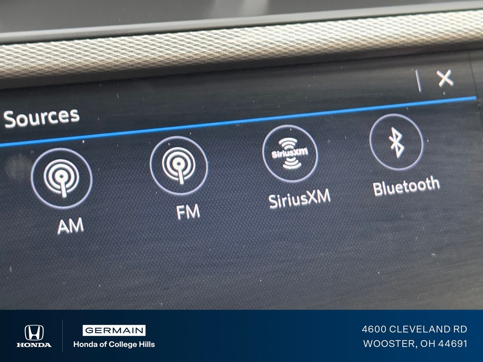 Used 2023 Sapphire Buick Select image 9
