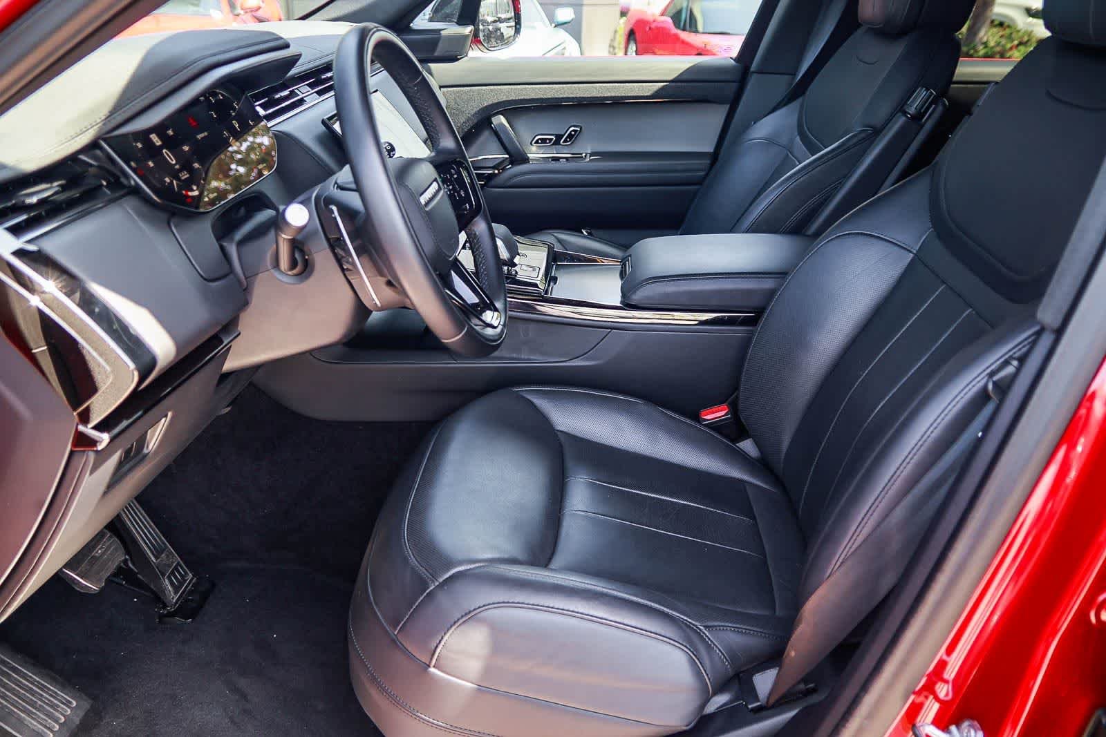 Used 2024 Red Land Rover Dynamic SE image 19