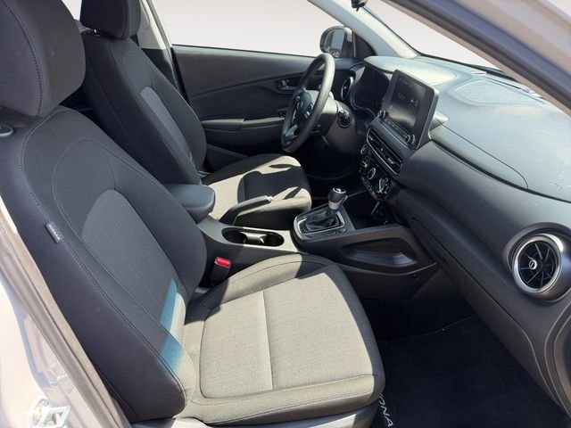 Used 2023 Silver Hyundai SEL image 15