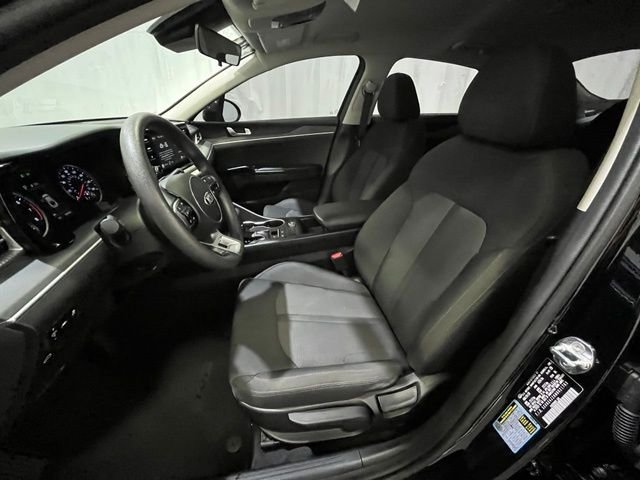 Used 2021 Black Kia LX image 9