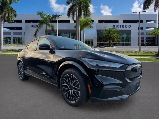 2026 Ford Mustang-Mach-e Premium's photo
