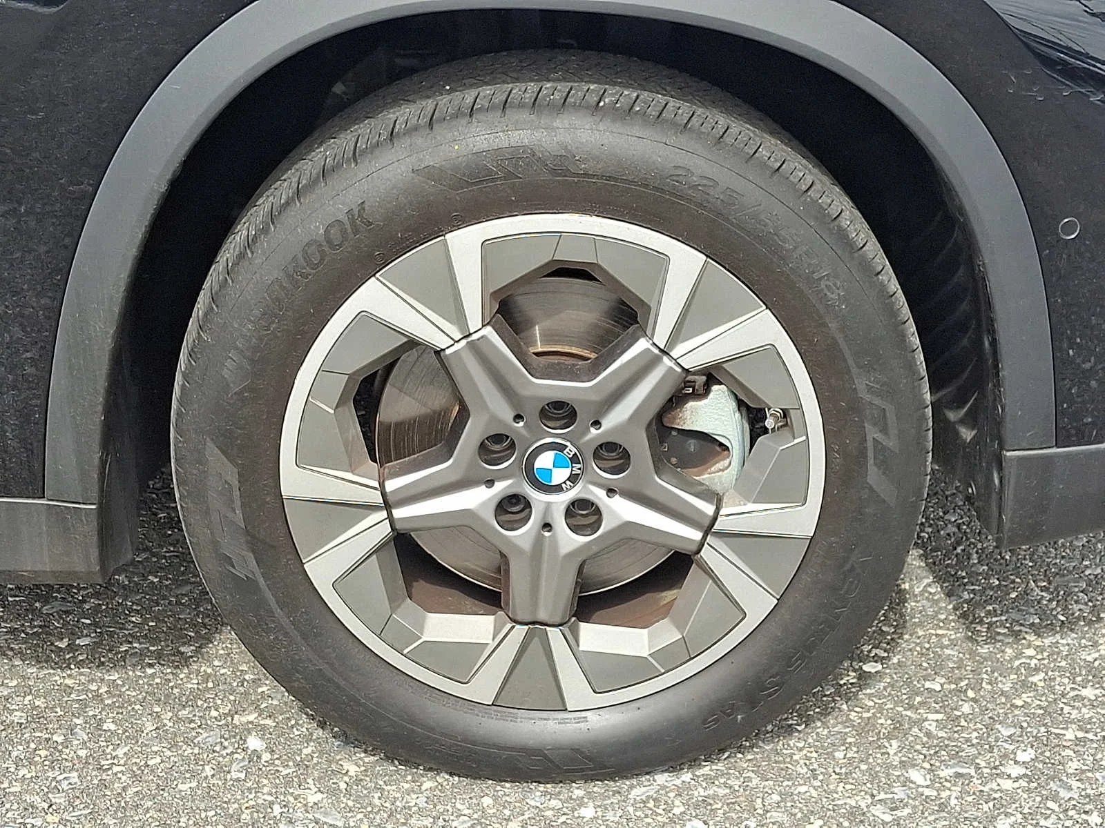 Used 2023 Black BMW xDrive28i image 8