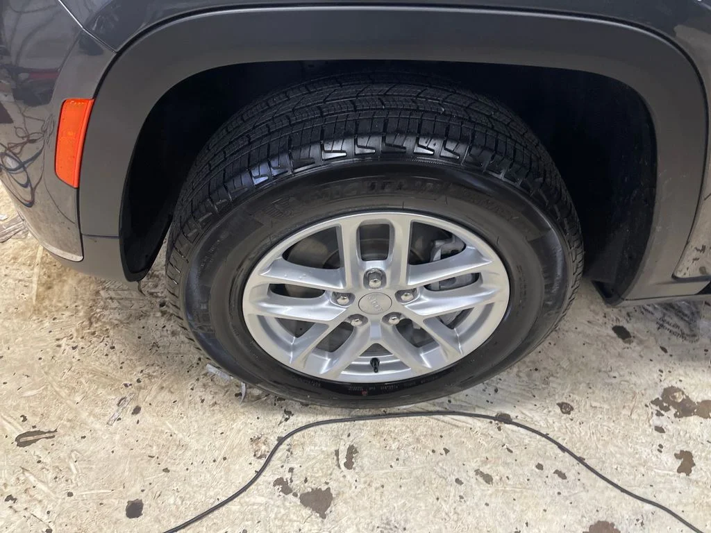Certified Used 2025 Gray Jeep Laredo image 11