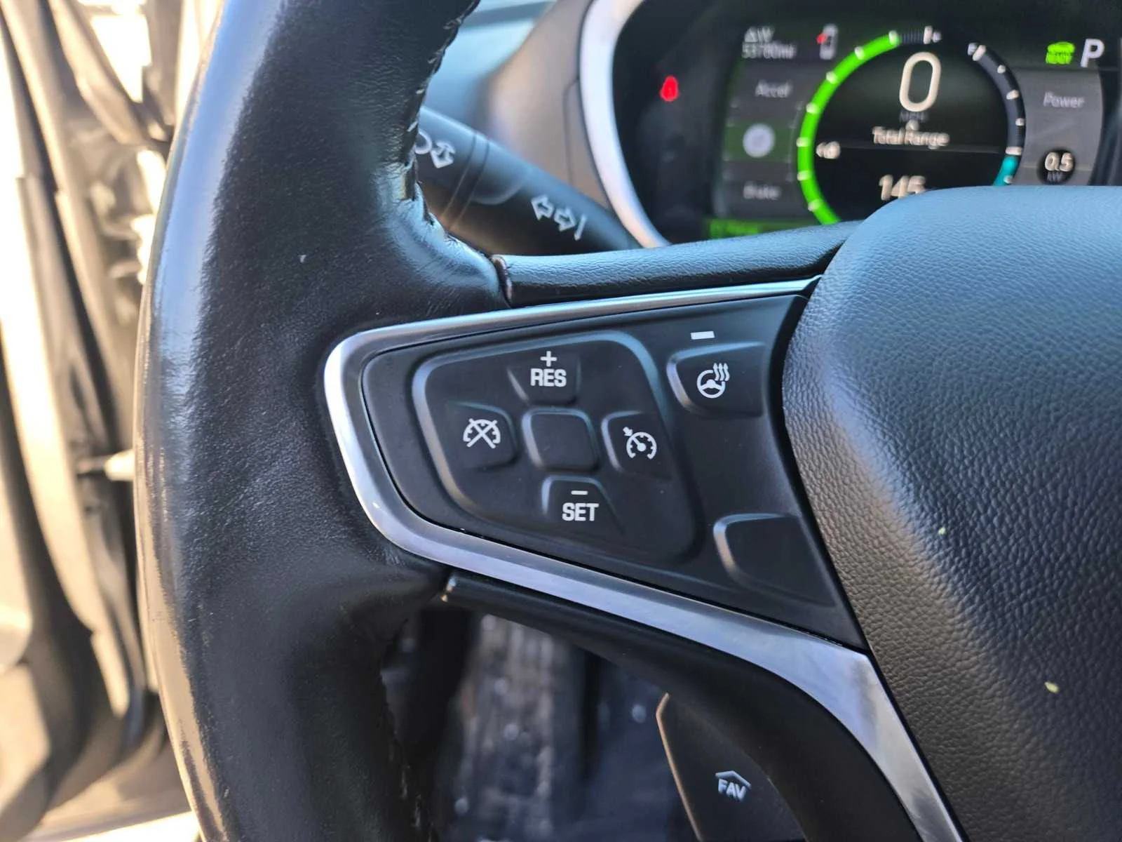 2019 Chevrolet Volt LT - Photo 25