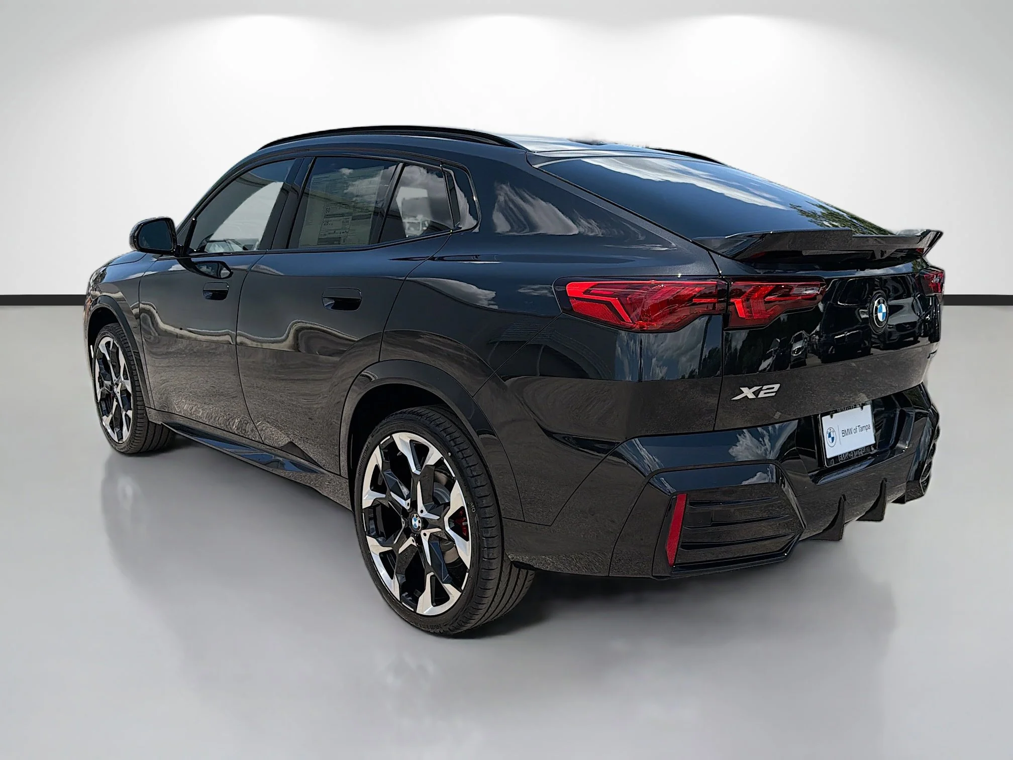 New 2026 Black Sapphire Metallic BMW xDrive28i image 5