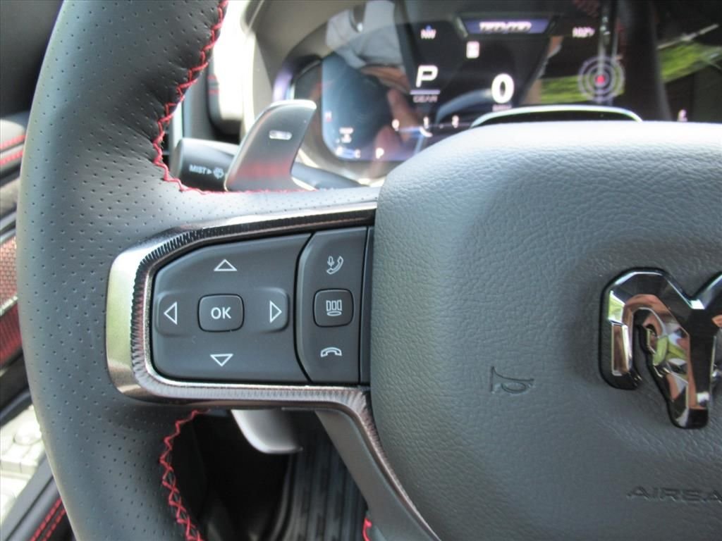 New 2026 Diamond Black Crystal Pearl-Coat Exterior Paint RAM RHO image 25