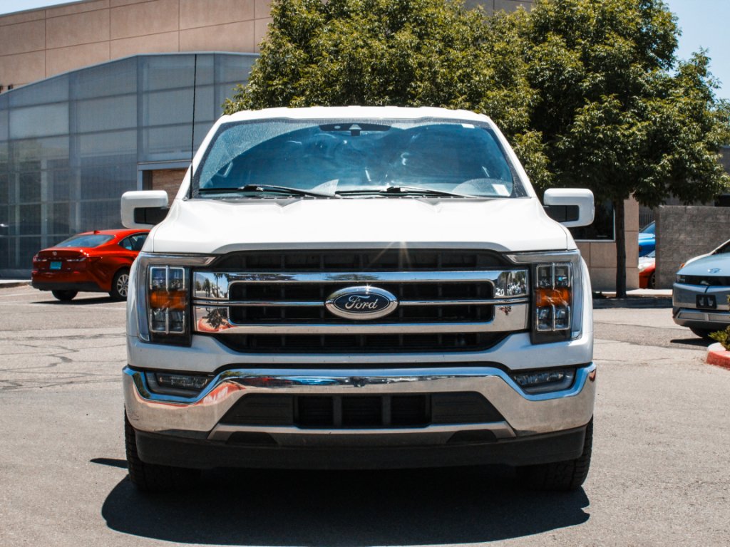 Used 2022 Oxford White Ford LARIAT image 2