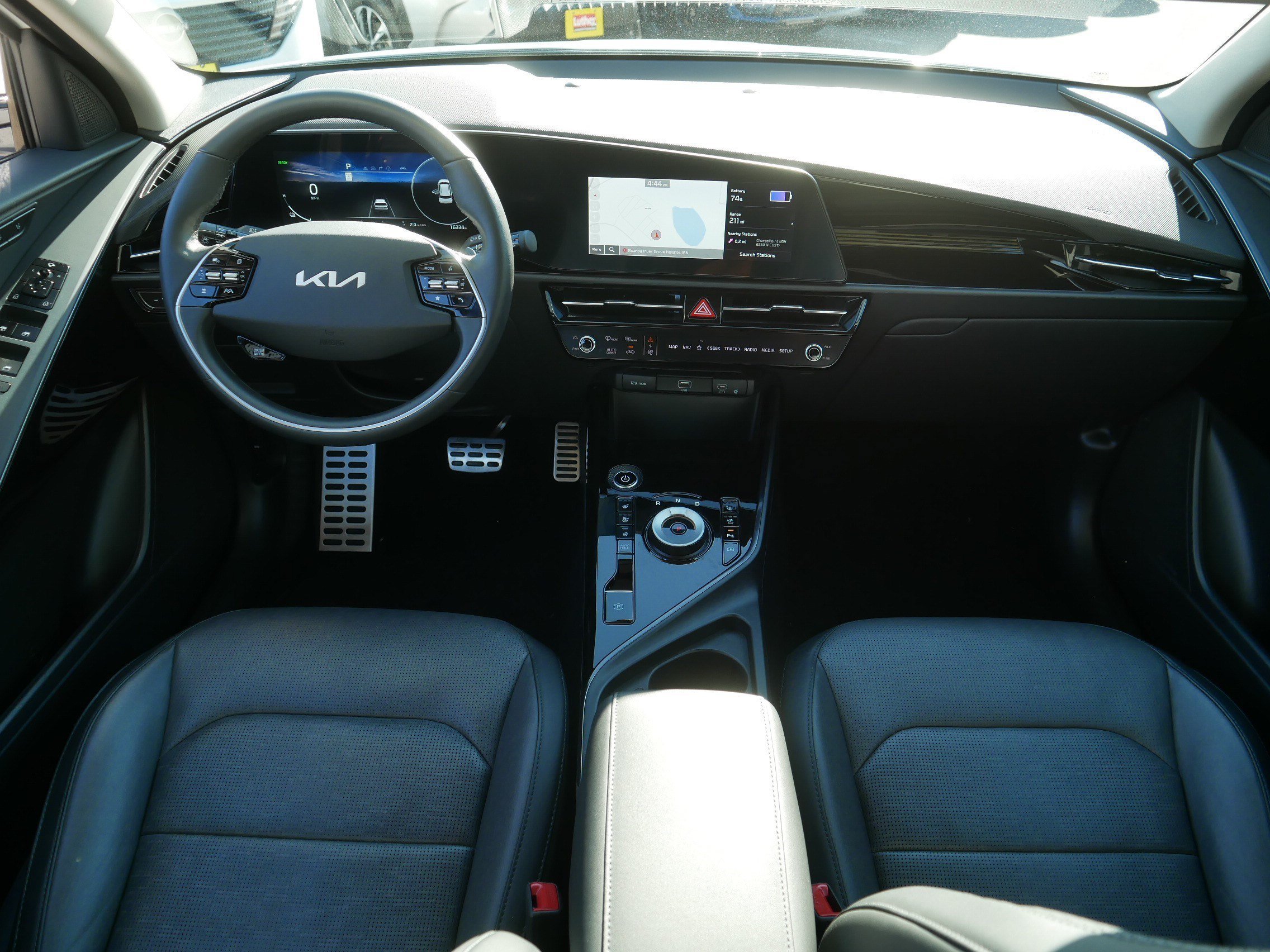 Photo 10