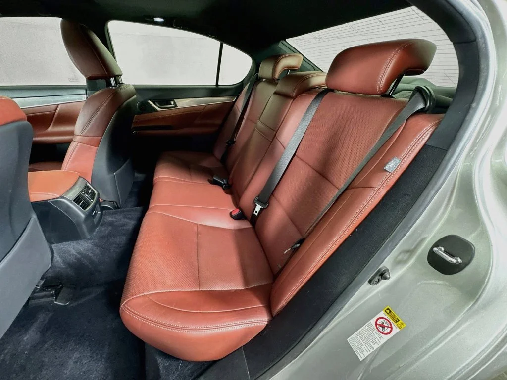 Used 2013 Silver Lexus 350 image 31