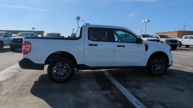New 2026 Oxford White Ford XLT image 87