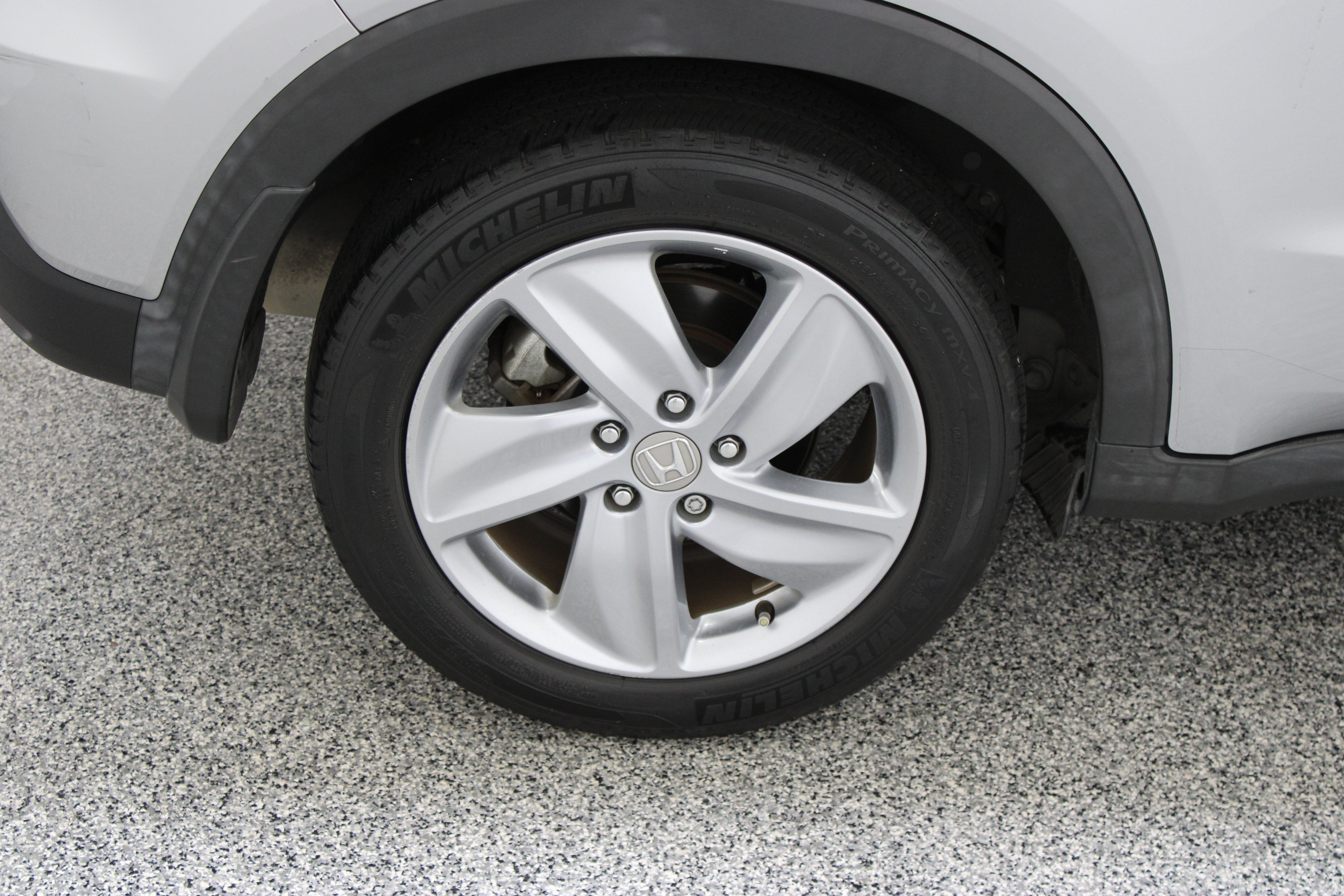 Used 2020 Lunar Silver Metallic Honda EX 1.8L image 6