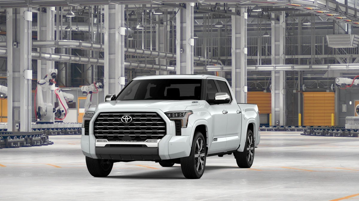 New 2026 Wind Chill Pearl Toyota Capstone image 18