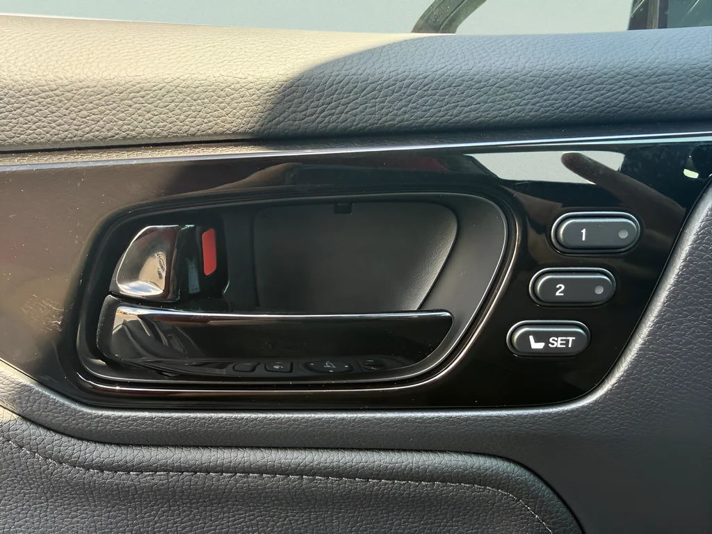2026 Honda Odyssey Elite - Photo 18
