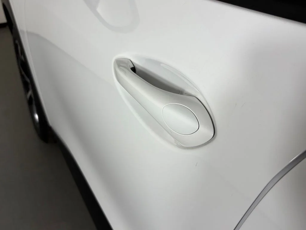Used 2024 White Chevrolet 1RS image 13