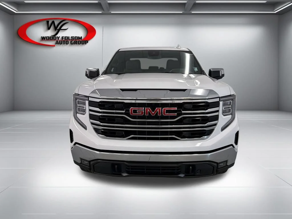 New 2026 Summit White GMC SLT image 2