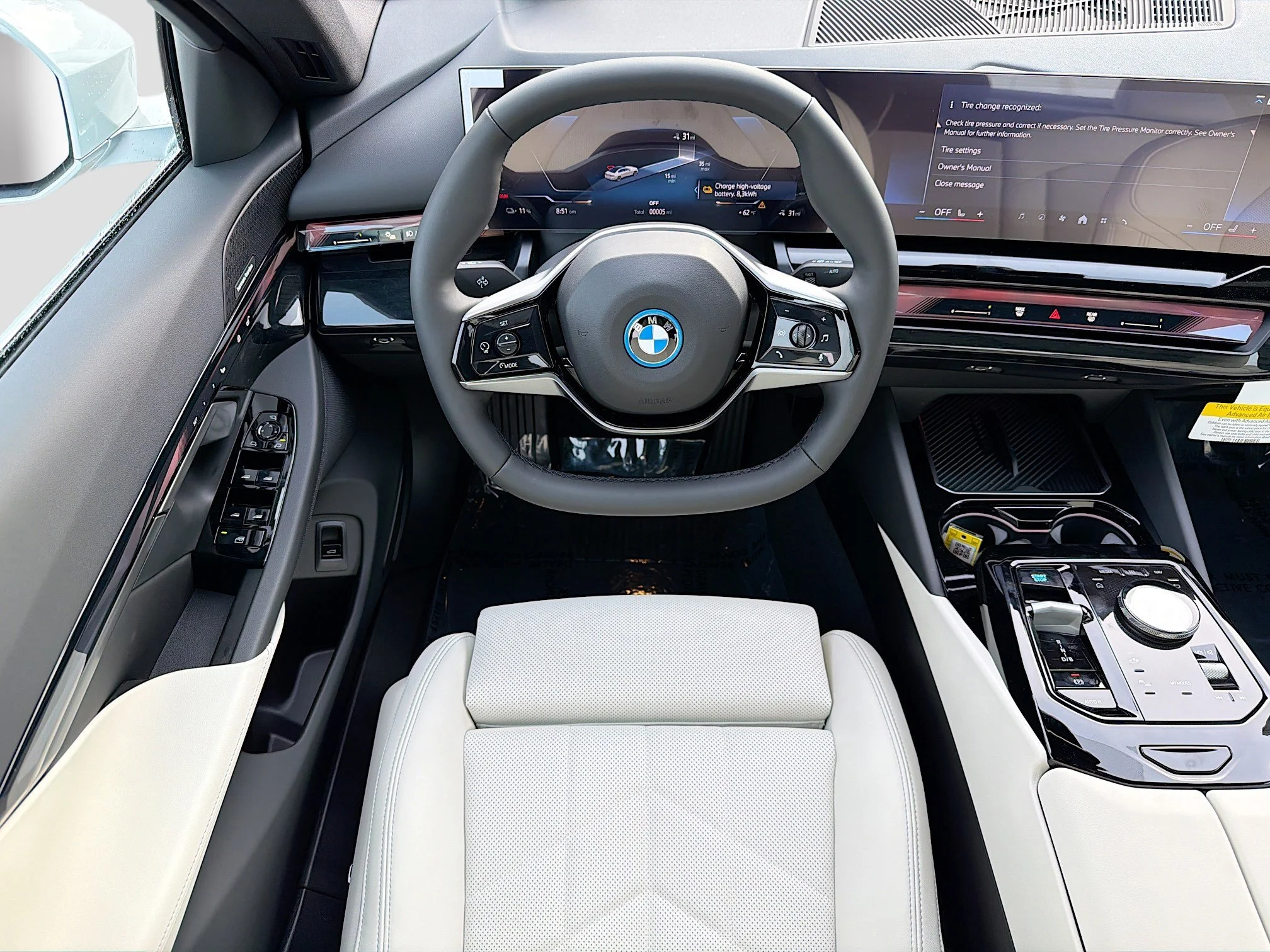 New 2026 Alpine White BMW eDrive40 image 17