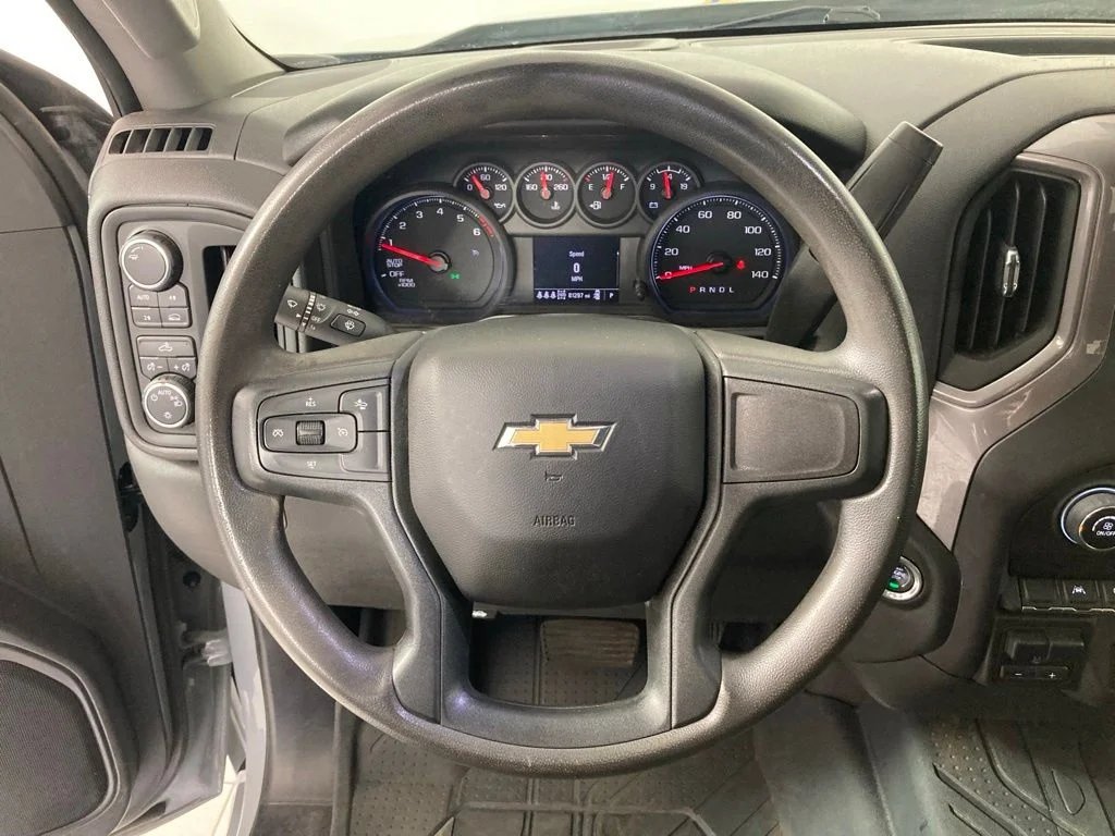 Used 2024 Gray Chevrolet Custom image 8