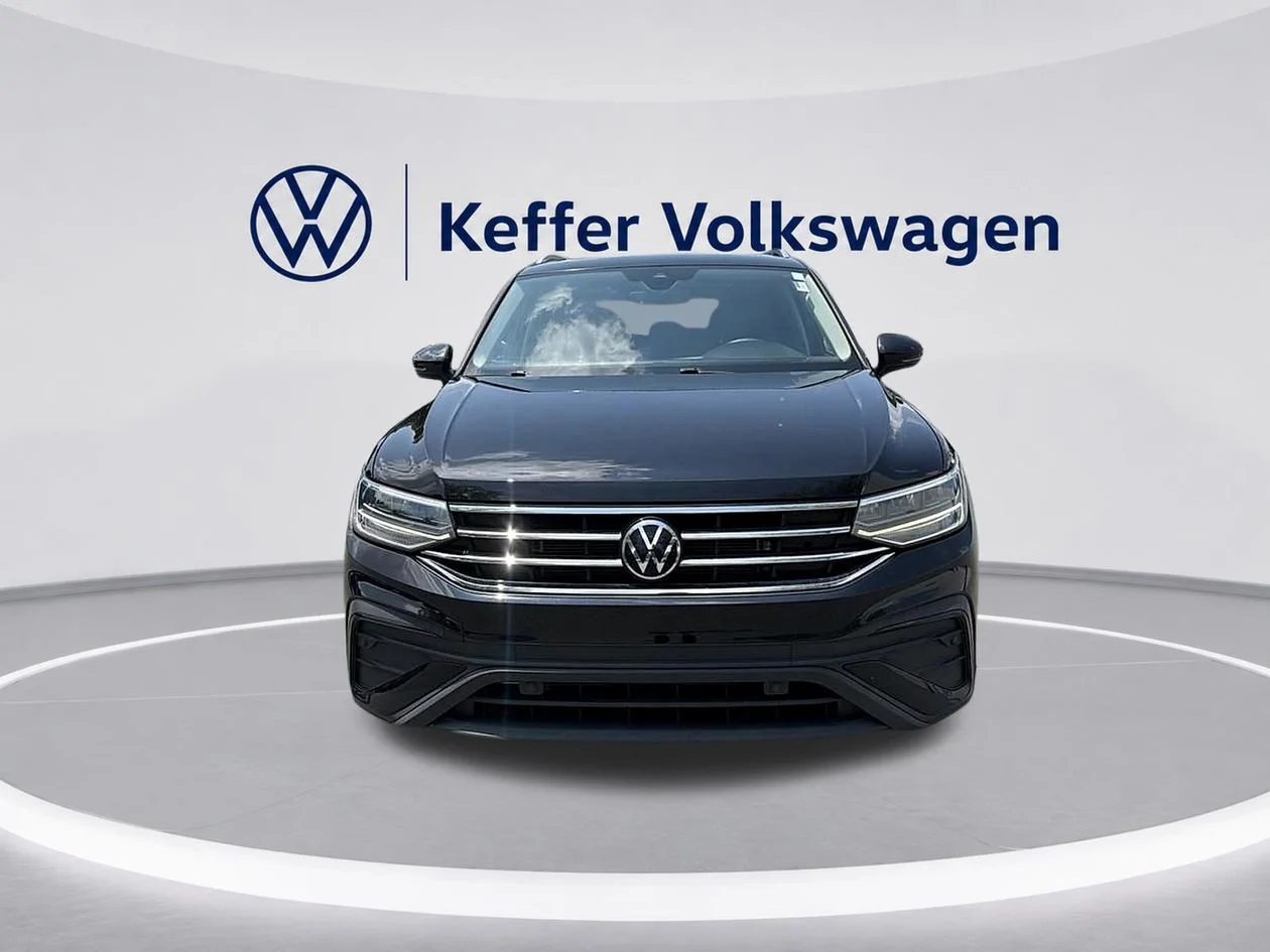 Used 2023 Black Volkswagen 2.0T SE image 8