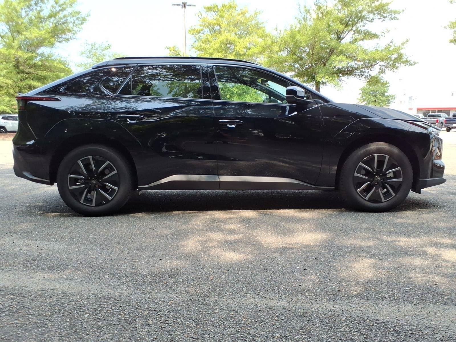 Used 2026 Midnight Black Metallic Toyota XLE Plus image 8