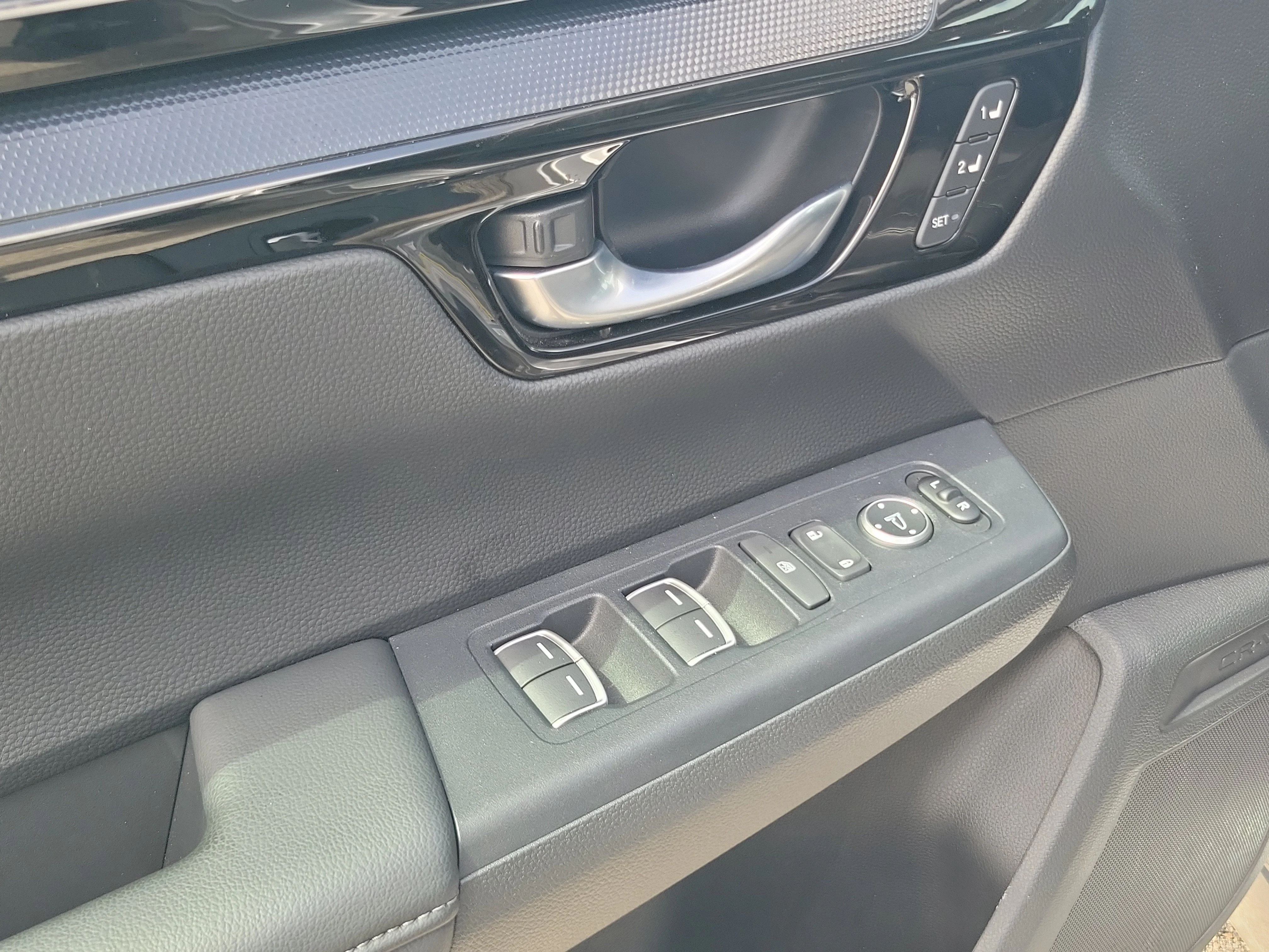 2024 Honda CR-V EX-L - Photo 15