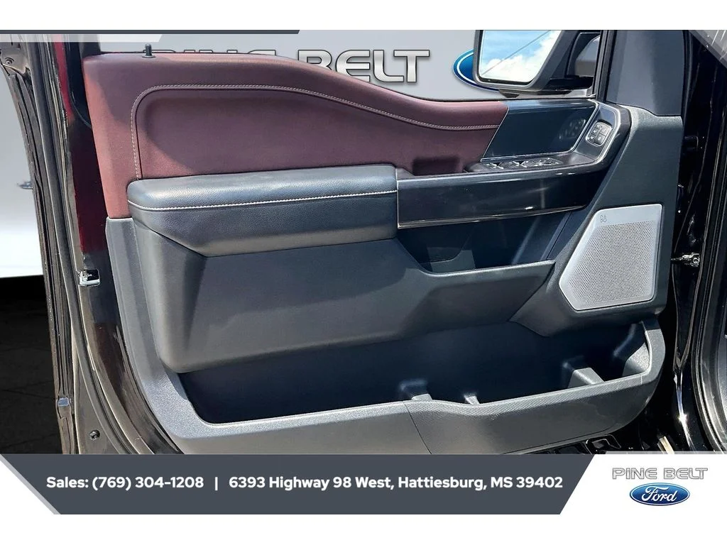 Certified Used 2021 Agate Black Metallic Ford LARIAT image 18