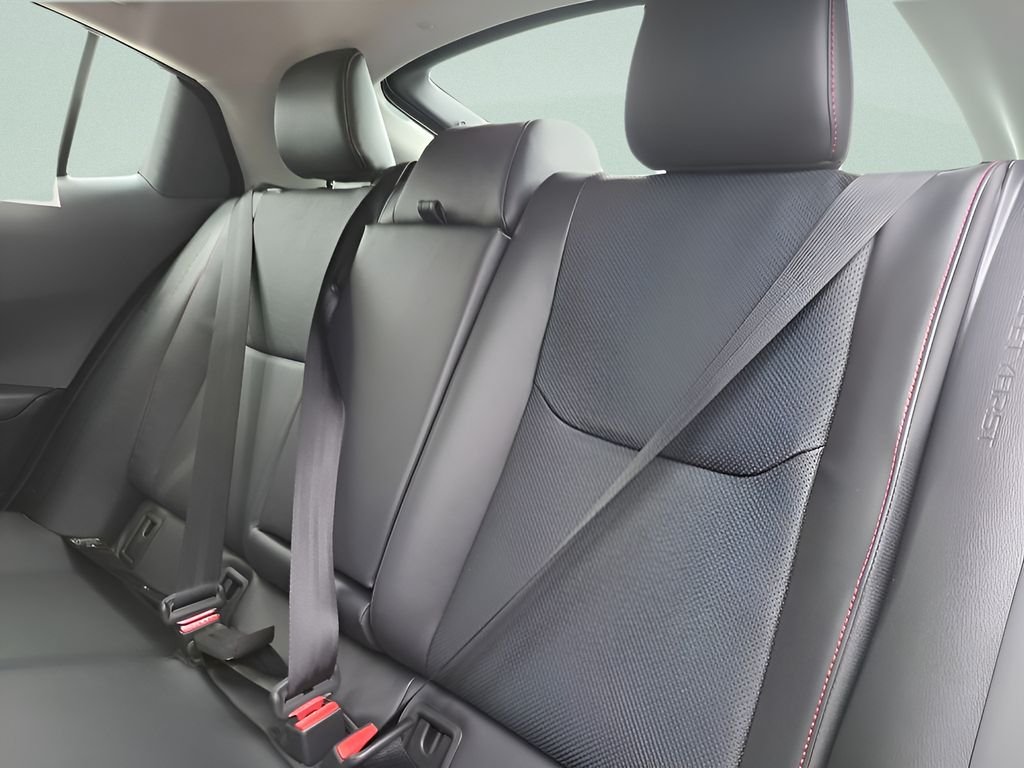 2026 Toyota Prius Plug-in Hybrid XSE - Photo 7