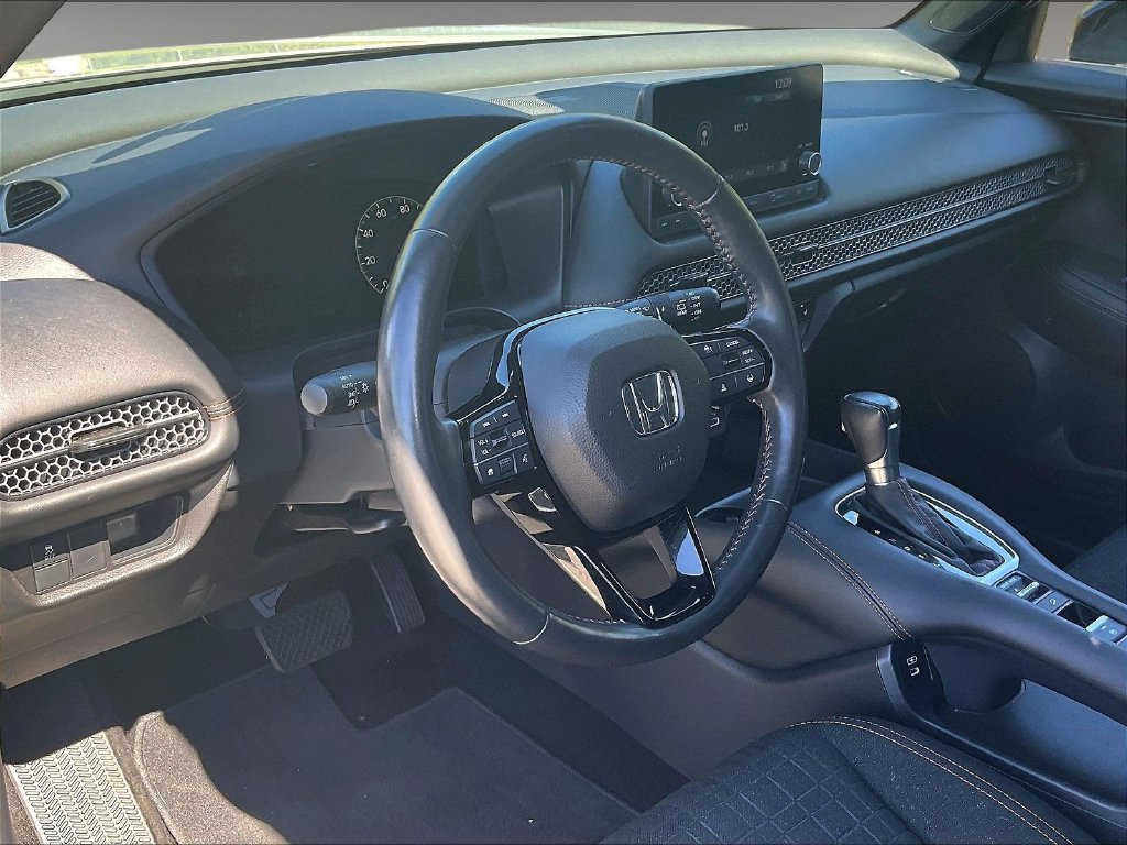 Used 2025 Gray Honda Sport image 8