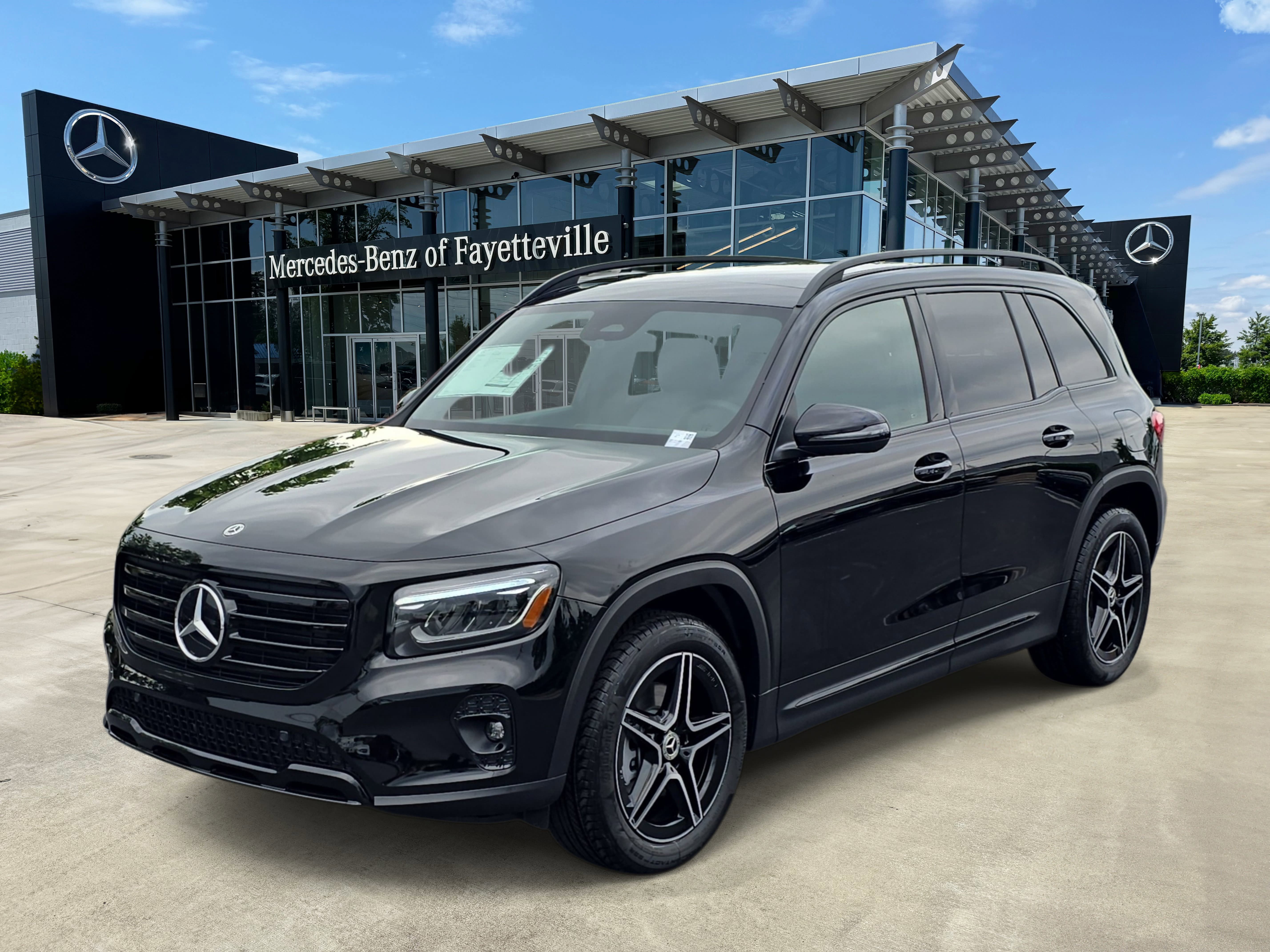 2026 Mercedes-Benz GLB GLB 250's photo