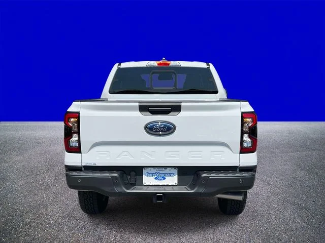 New 2026 Oxford White Ford XLT image 4