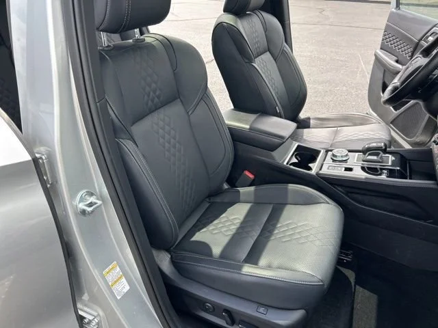 2025 Mitsubishi Outlander Plug-in Hybrid SEL Black Edition - Photo 18