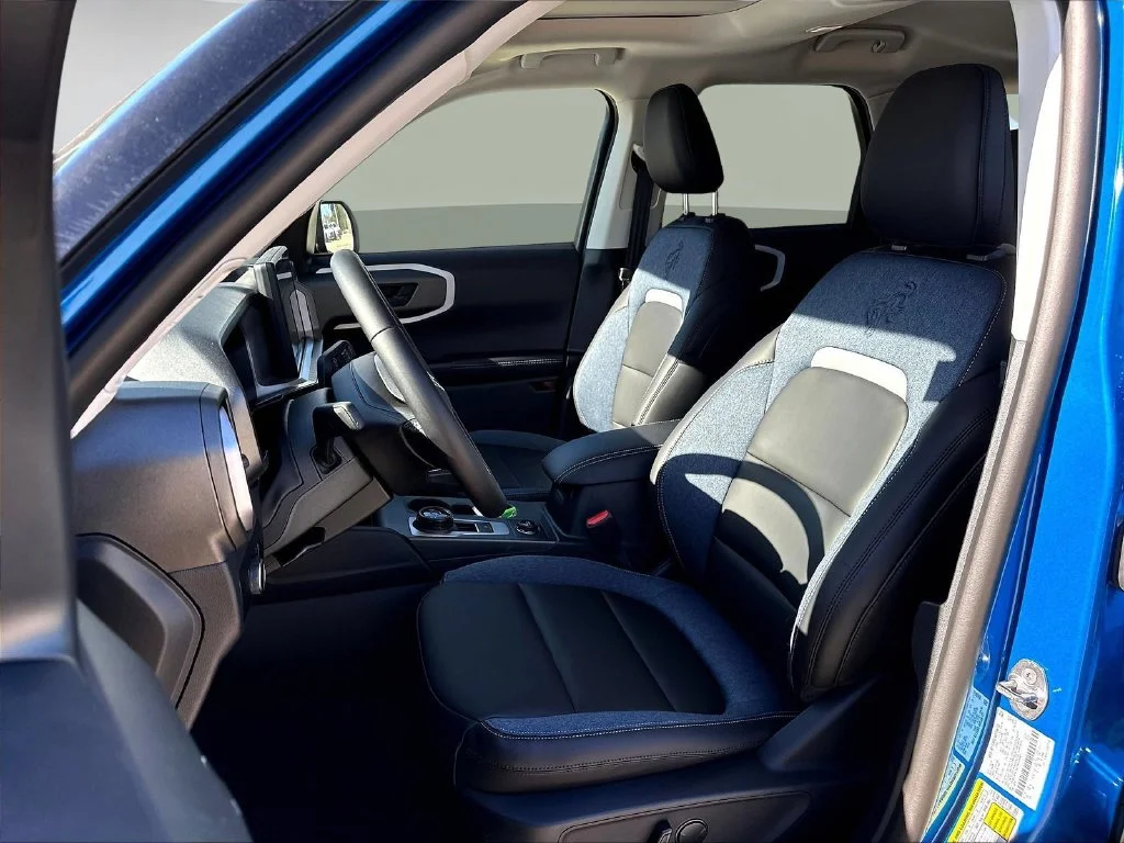 New 2026 Blue Ford Outer Banks image 11