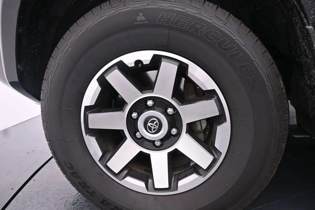 2024 Toyota 4Runner TRD Off-Road - Photo 14