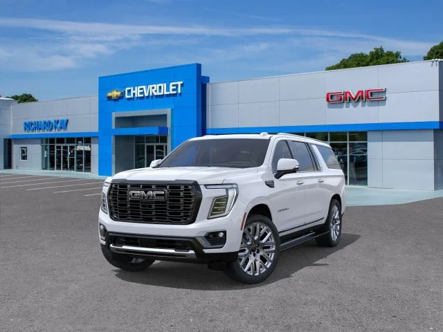 New 2027 Glacier White Tricoat GMC Denali Ultimate image 8