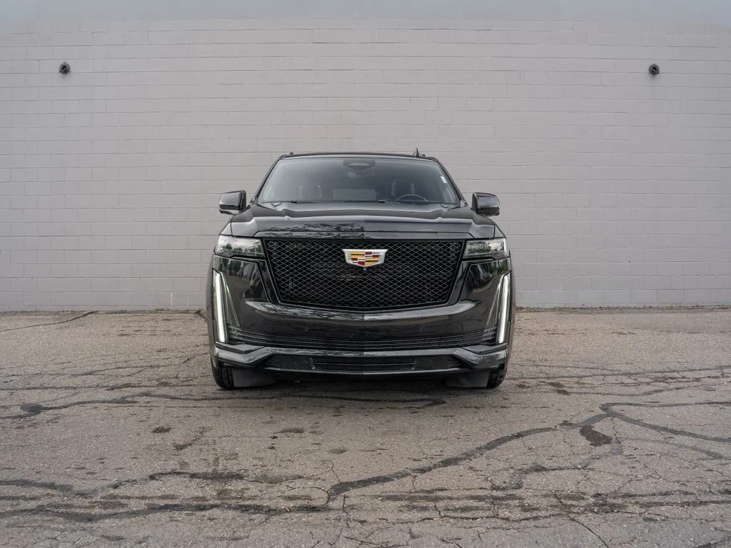 Used 2023 Black Cadillac Sport Platinum image 10
