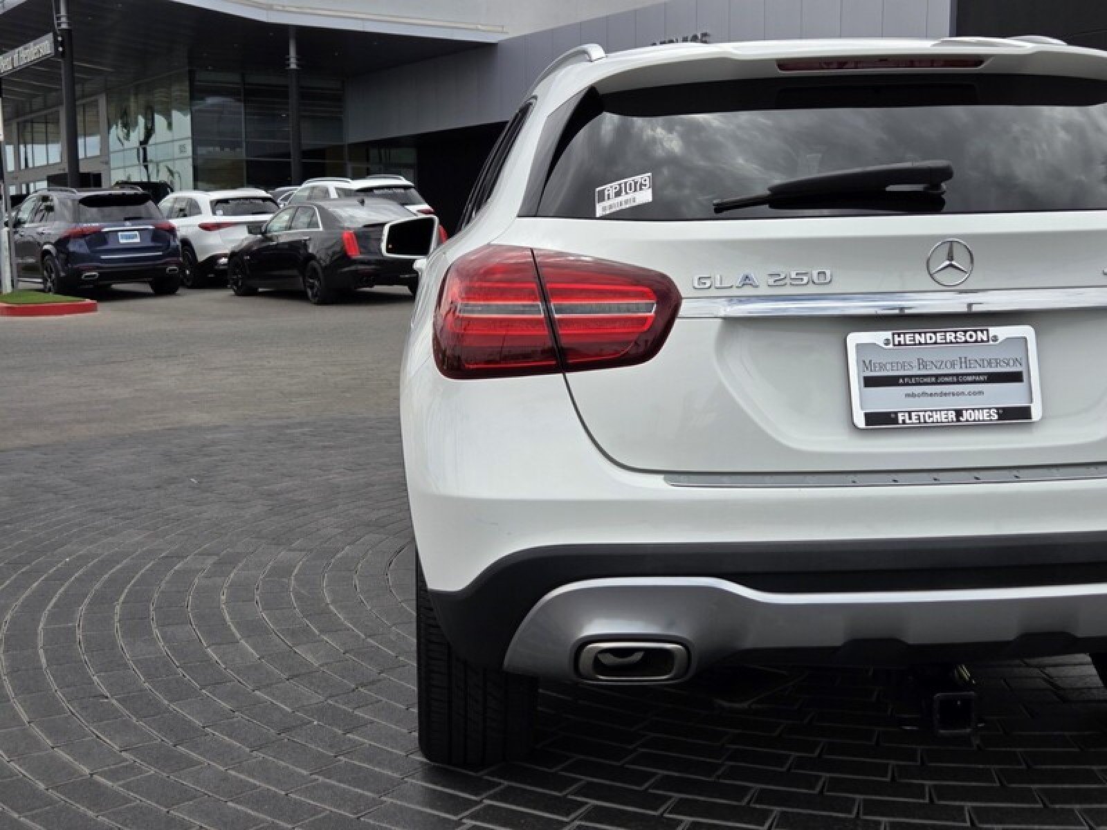 Used 2020 Polar White Mercedes-Benz GLA 250 image 11