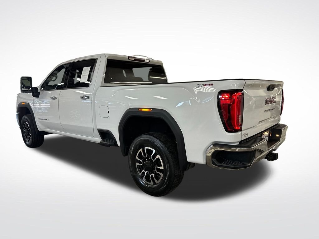 Used 2020 White GMC SLT image 3