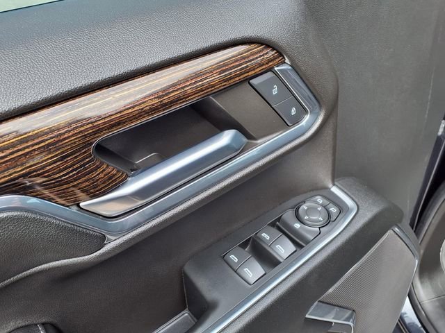 Used 2023 Titanium Rush Metallic GMC Elevation image 8