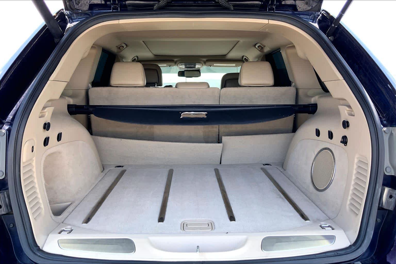 Used 2015 True Blue Pearlcoat Jeep Overland image 43