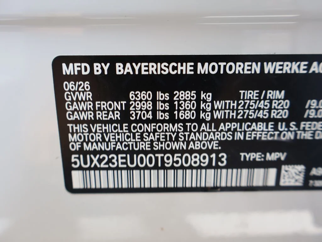 New 2026 Mineral White Metallic BMW xDrive40i image 42