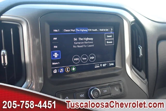 Used 2025 Summit White Chevrolet Custom image 32